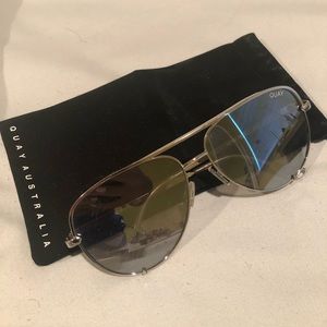 QUAY SUNGLASSES